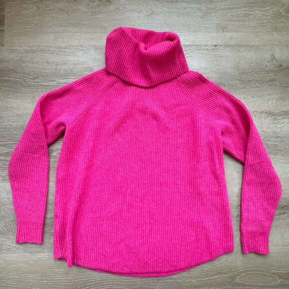 LOFT Sweaters - Loft Turtleneck Sweater - Size M